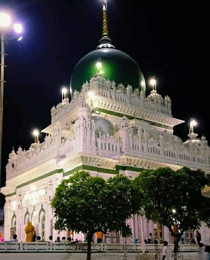 Night view of illuminated Mazar Shareef of Hazrat Haji Waris Ali Shah, Dewa Sharif